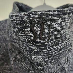 Lululemon scuba zipper hoody size 4